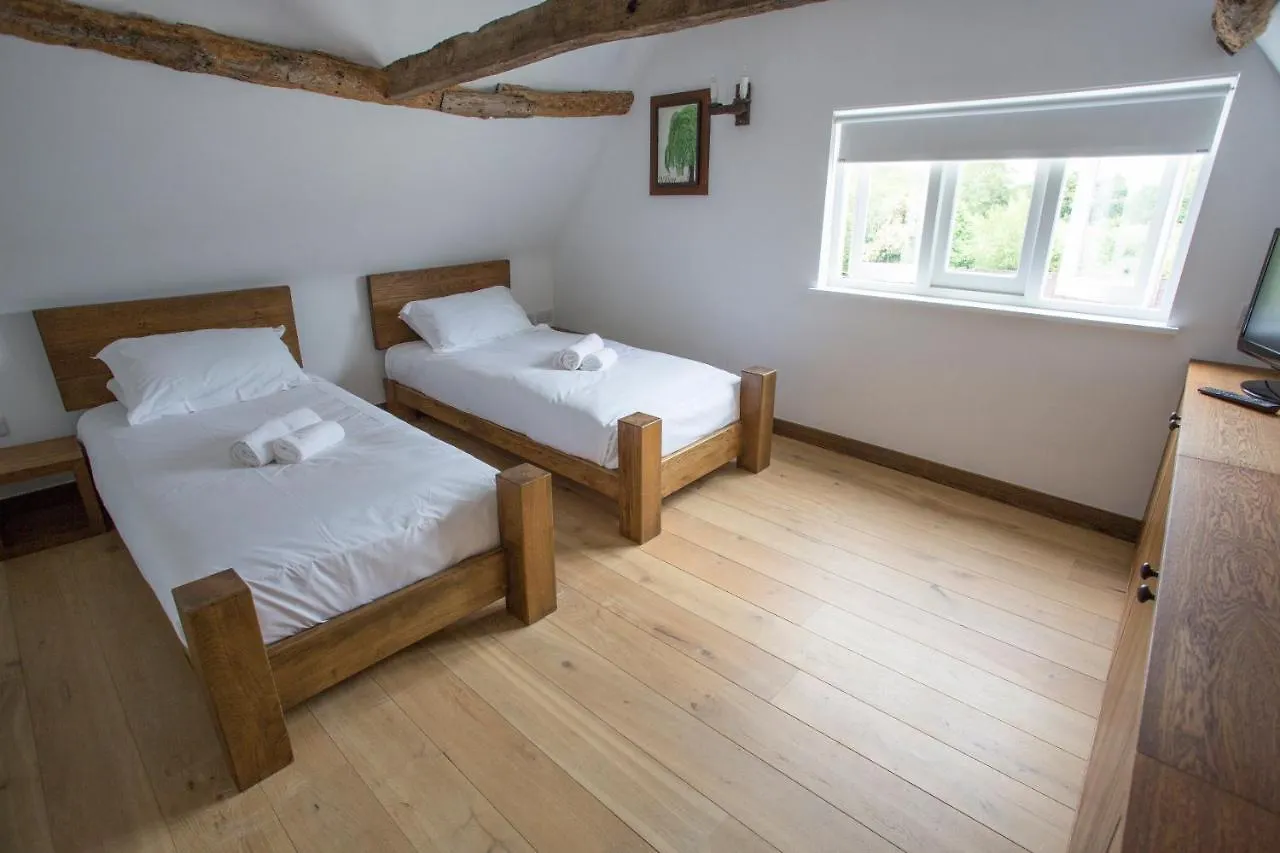 Bury Lodge Stansted Mountfitchet Hotel